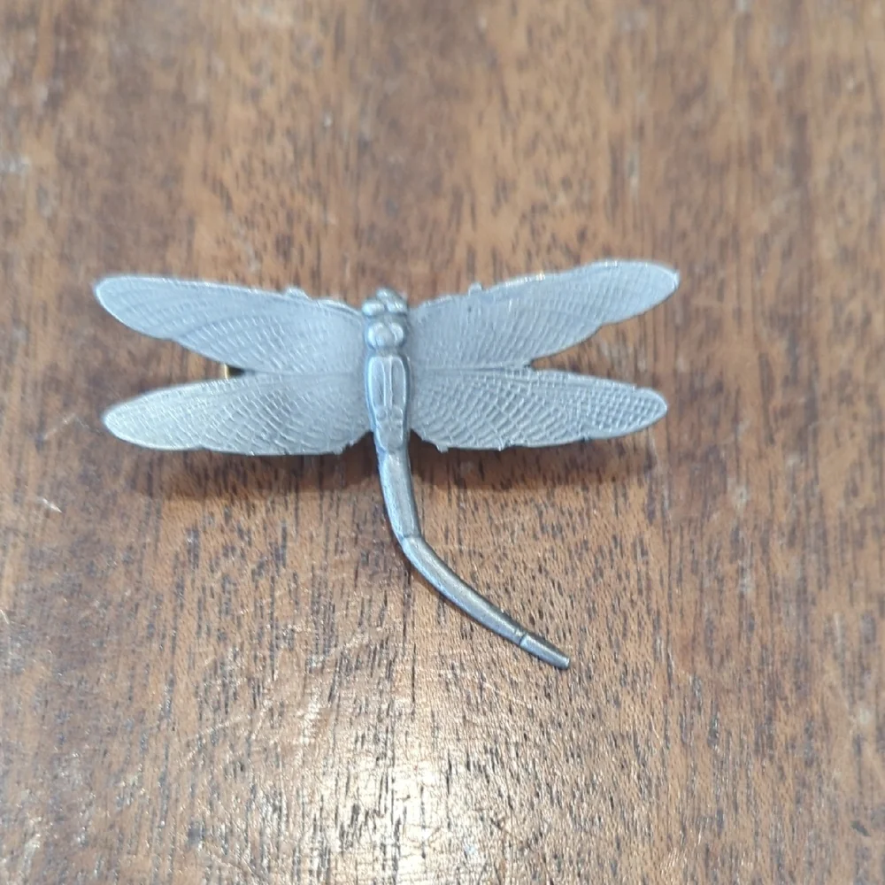 Dragonfly Pin - Picture 1 of 2
